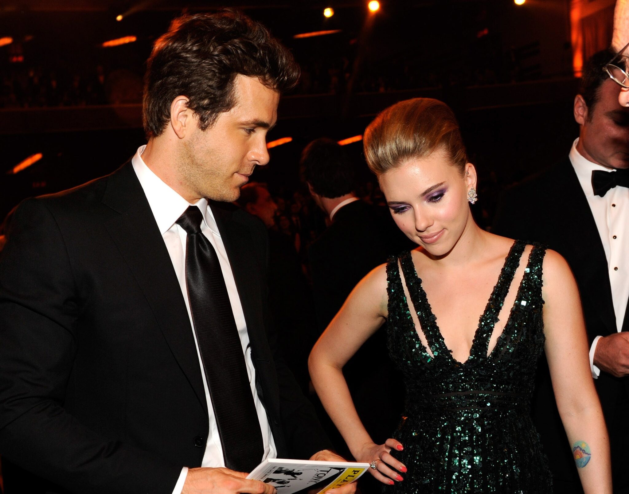 Ryan Reynolds Ex-Wife Scarlett Johansson, Age, Husband, and Net Worth - magdeburgpress
